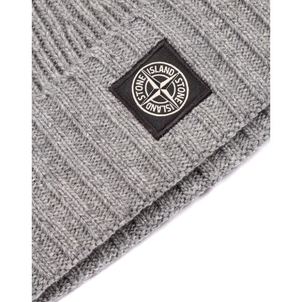 Gorro de Punto Acanalado