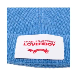 Gorro de Punto Acanalado con Parche del Logo