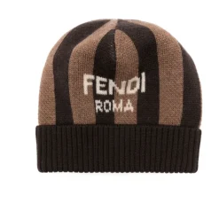 Gorro de rayas verticales