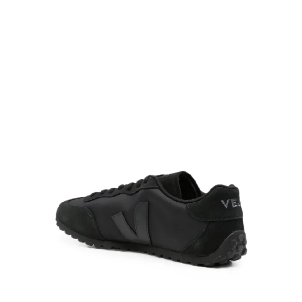 GT Nolyn Sneakers