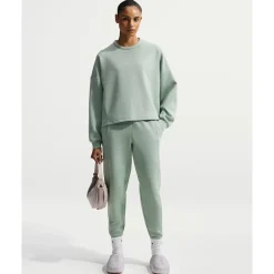 24.7 ImpossiblySoft Dri-FIT Oversized Crew-Neck Top