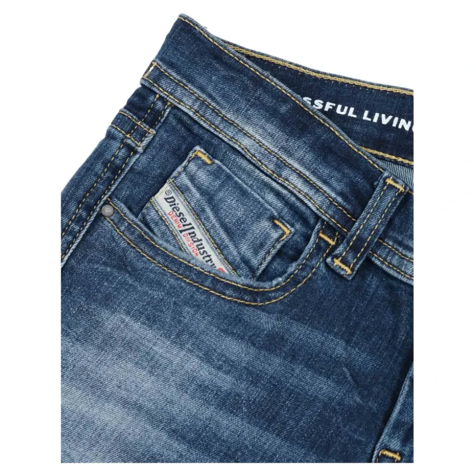 Jeans con efecto descolorido