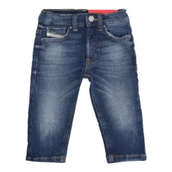 Jeans con Parche de Logo
