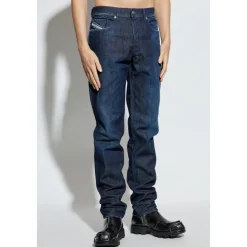 Jeans 2023 D-FINITIVE