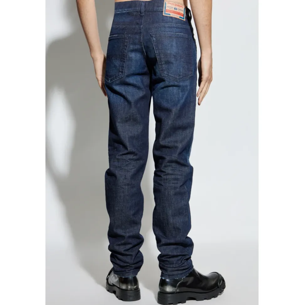Jeans 2023 D-FINITIVE