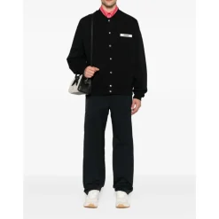 Jersey Negro AW25 Estilo Elegante