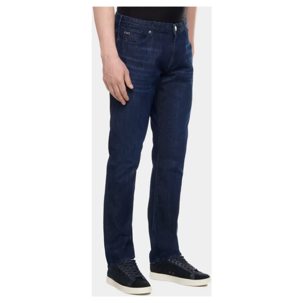 J06 Jeans denim de 8 oz, corte slim, efecto lavado desgastado