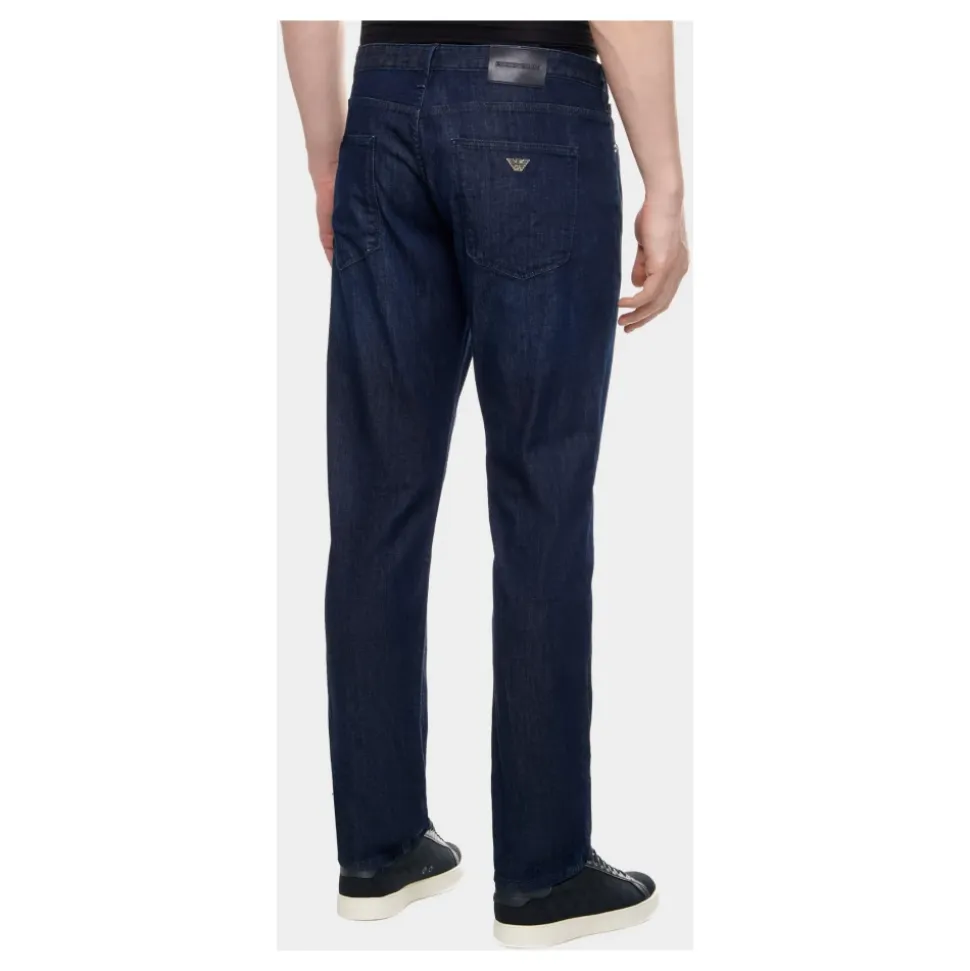 J06 Jeans denim de 8 oz, corte slim, efecto lavado desgastado