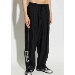 KR2343 Track Pants