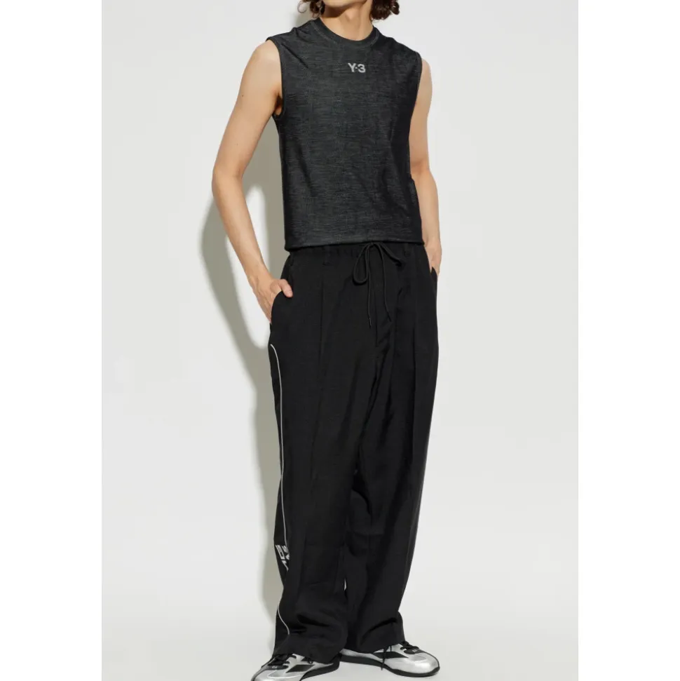 KR2343 Track Pants