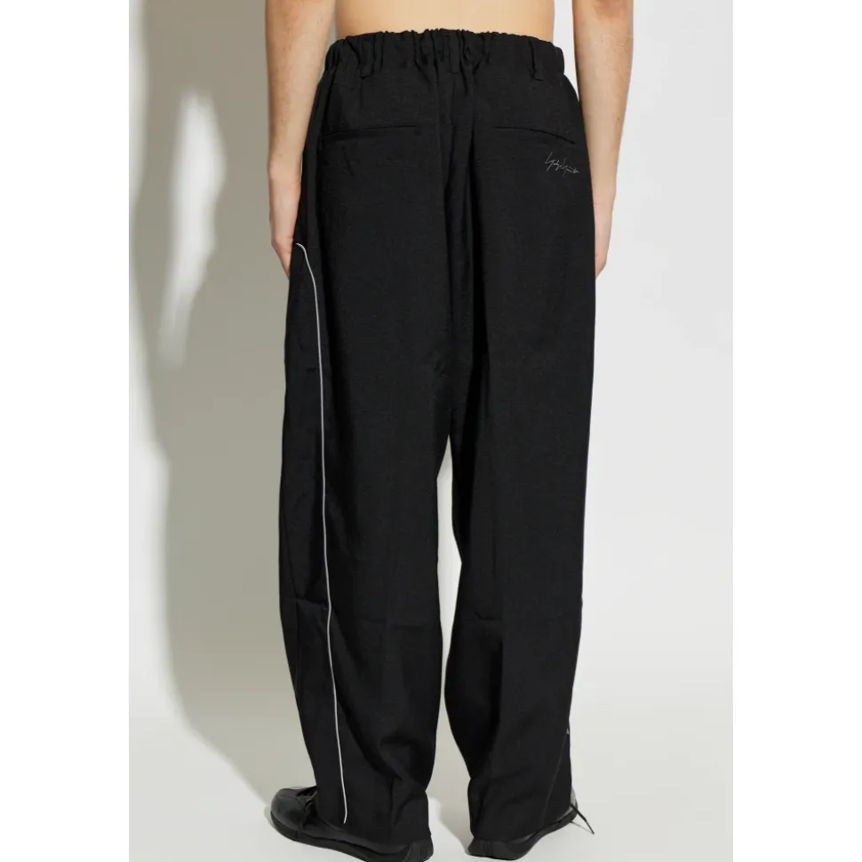 KR2343 Track Pants
