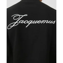 La camiseta con logo