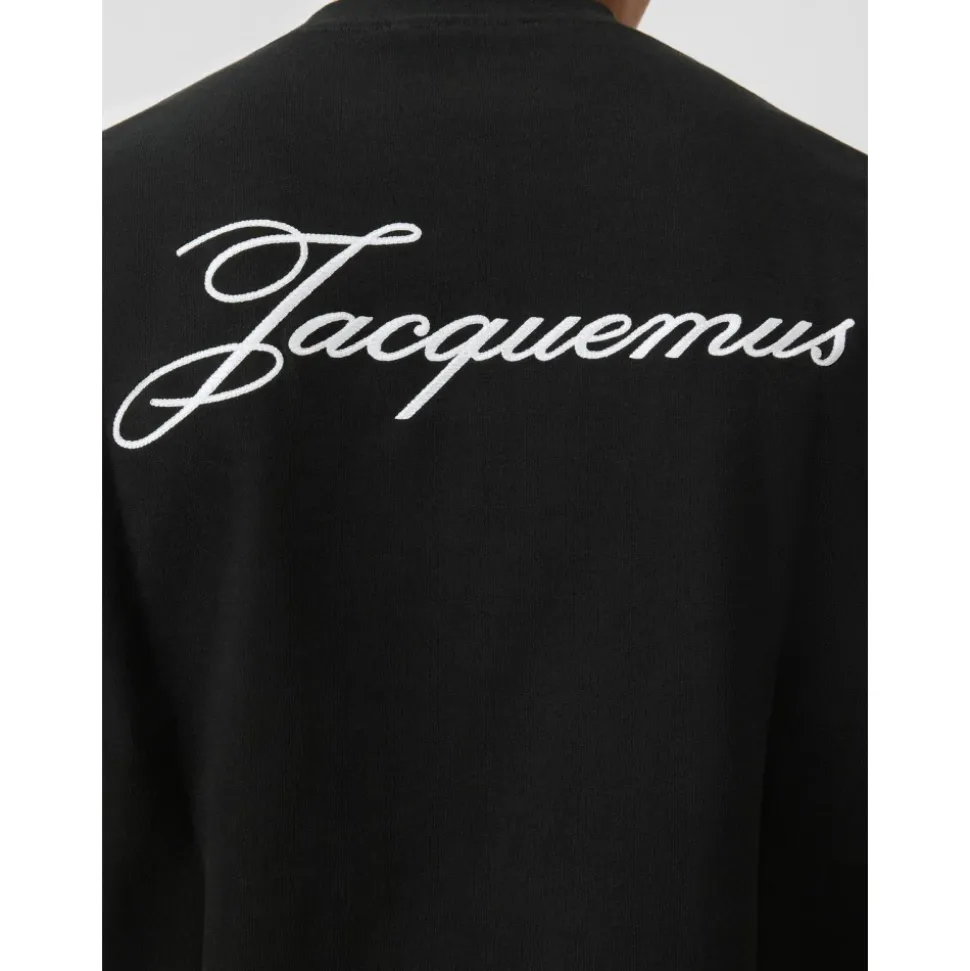 La camiseta con logo