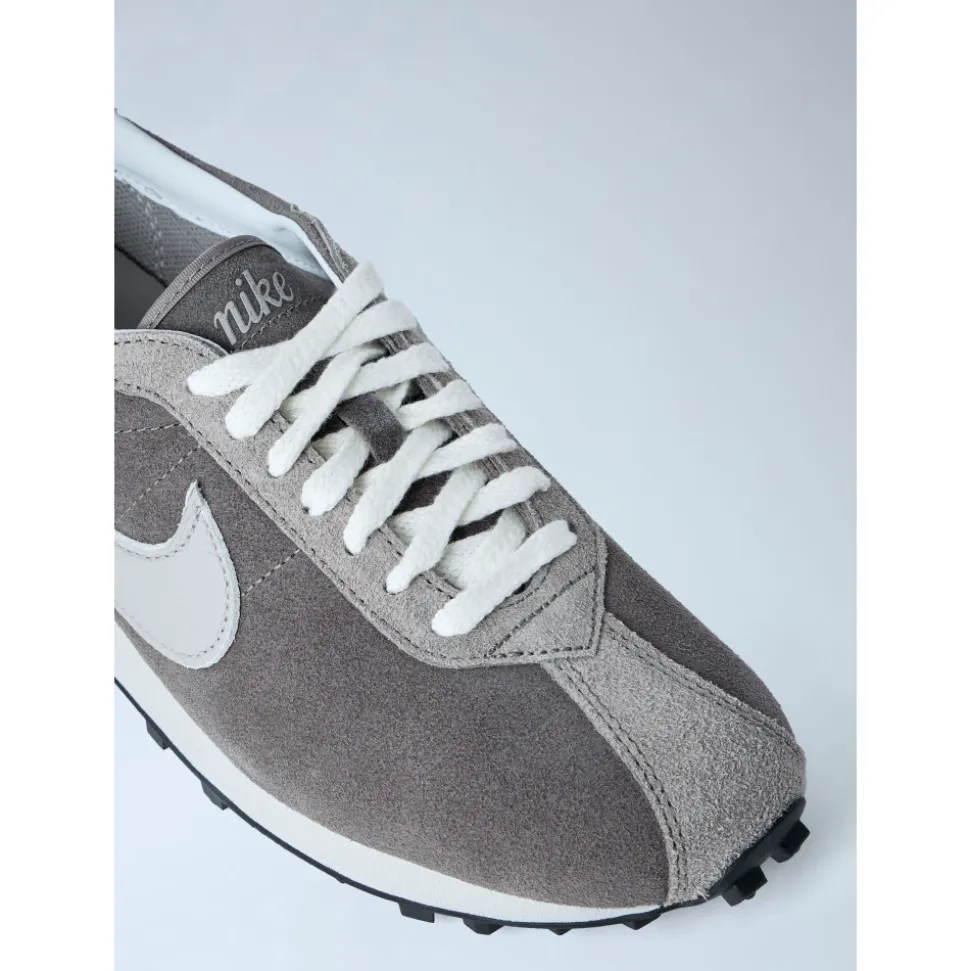 LD 1000 Sneakers