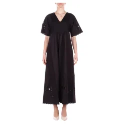 Maxi Vestido con Detalles de Ojal