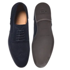 Mocasines con cordones de ante estampado