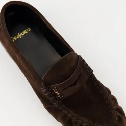 Mocasines de ante diseño elegante