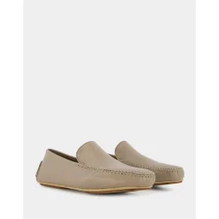 Mocasines de lujo de cuero beige