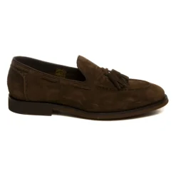 Mocasín con borlas
