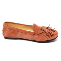 Mocasín de ante oscuro con flecos
