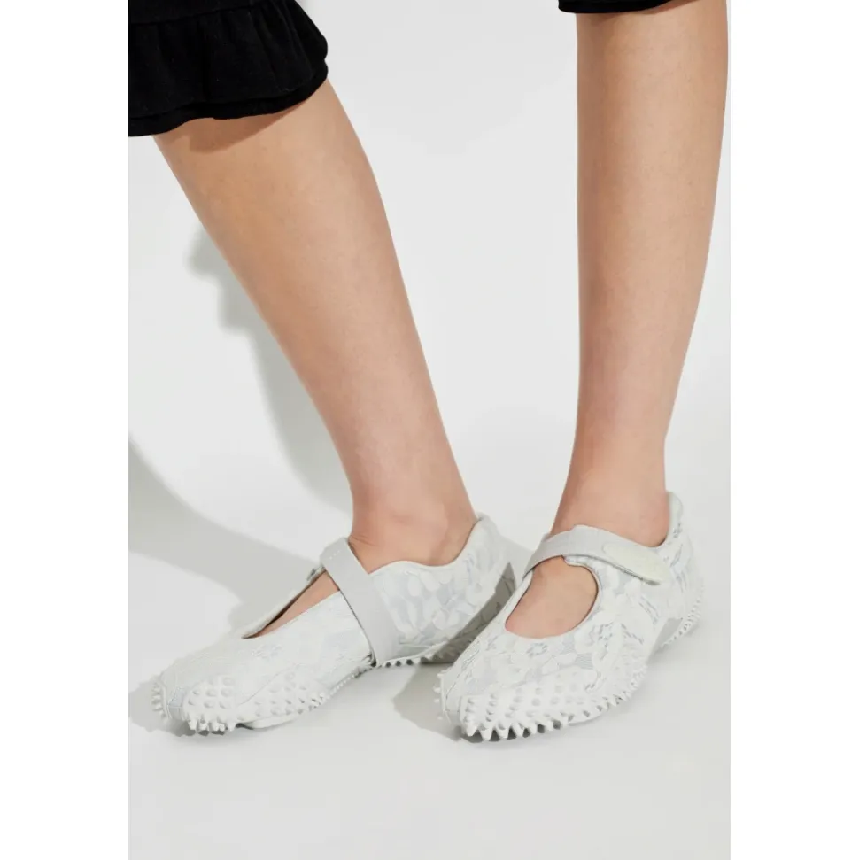 Mostro Fey Lace Sneakers