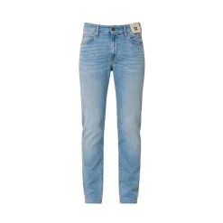 Nicky Jeans