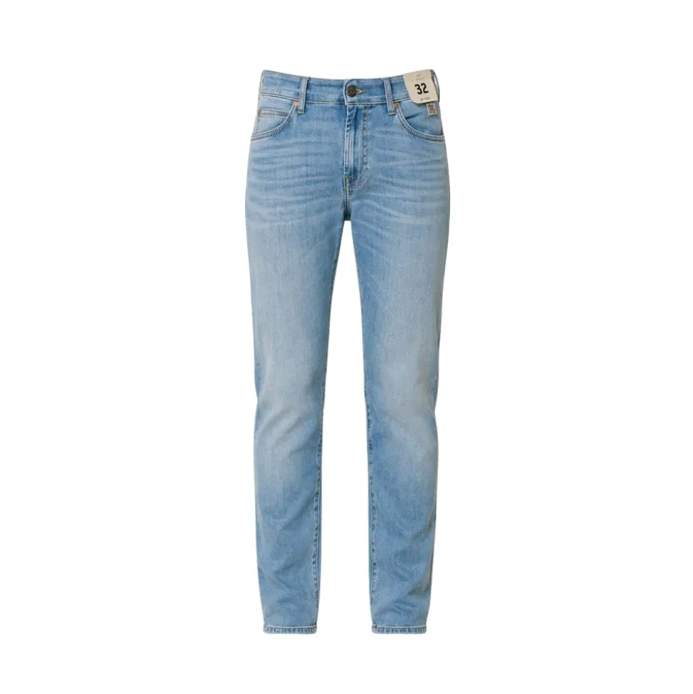 Nicky Jeans