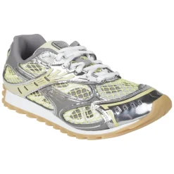 Orbit Sneaker