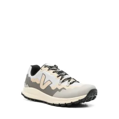 Outdoor Shoes
