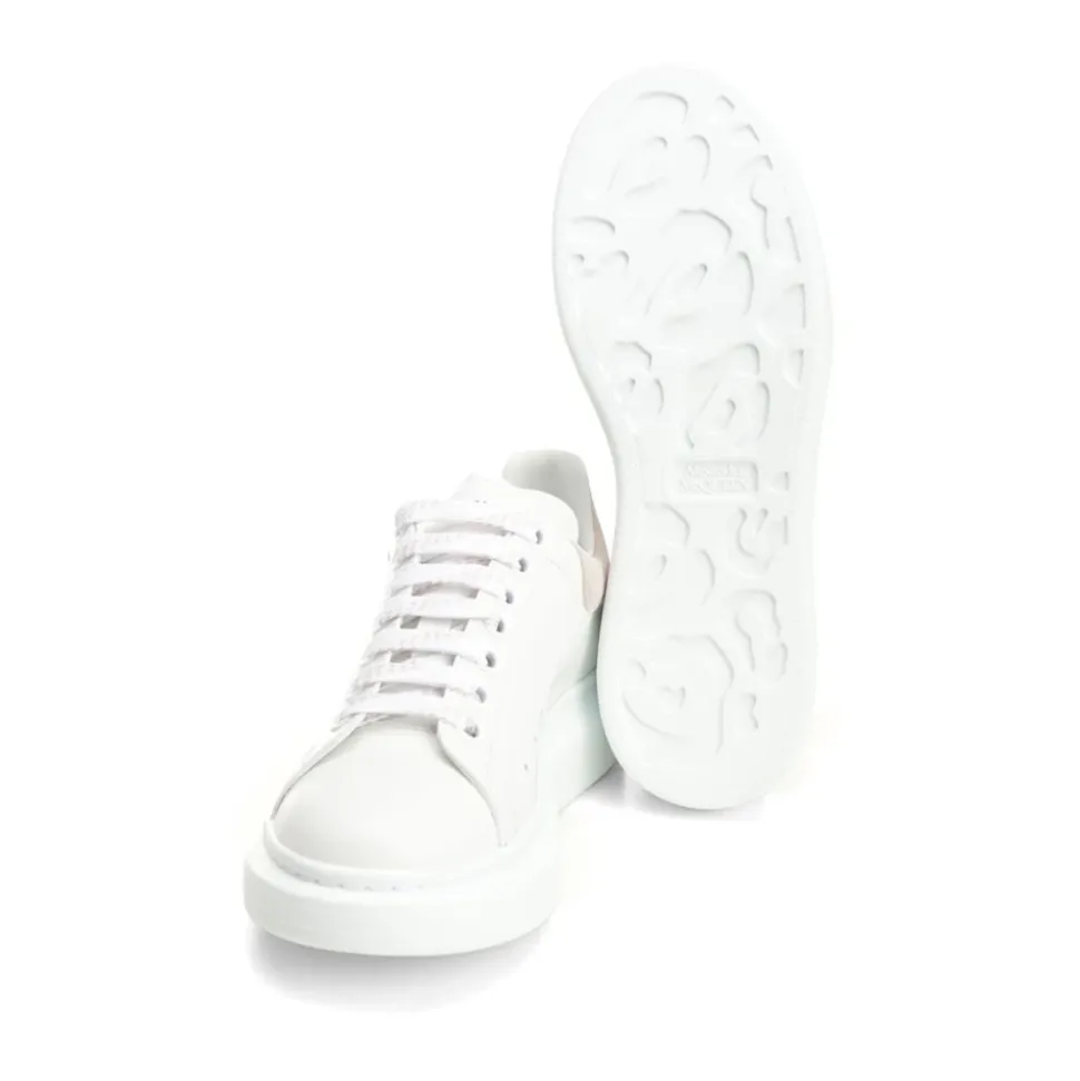 Oversized Sneaker