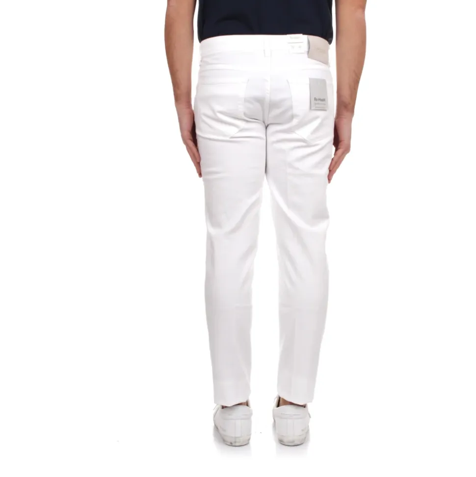 Pantalón modelo 5 bolsillos