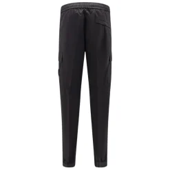 PANTALON CARGO NEGRO LOGO PARCHE