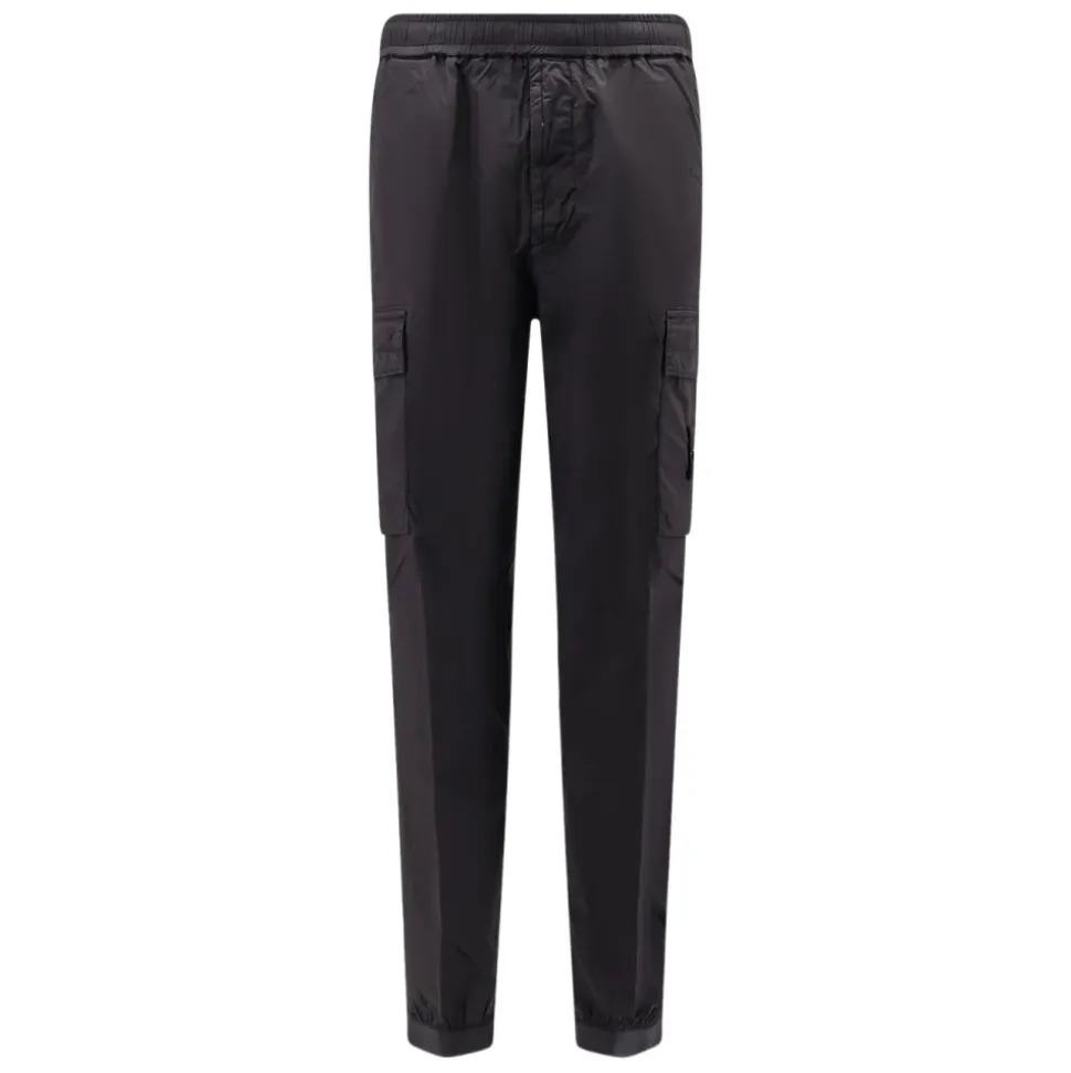 PANTALON CARGO NEGRO LOGO PARCHE