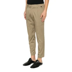 Pantalones Chinos con Pinzas