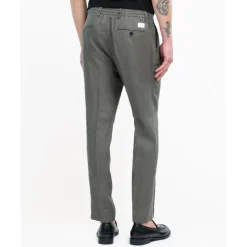 Pantalones con cordón ajustable