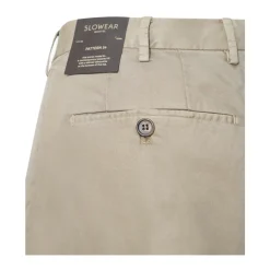 Pantalones con Pliegues