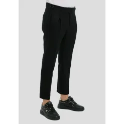 Pantalones Cortos
