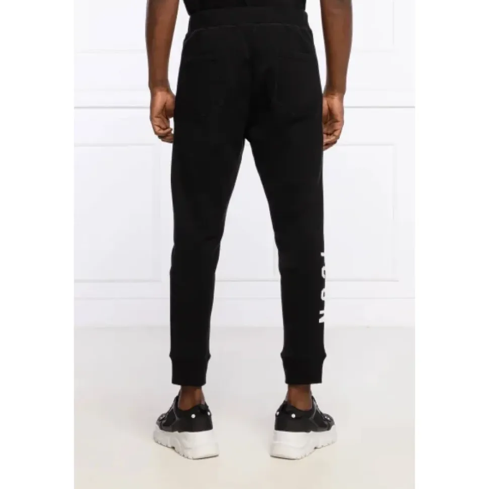 Pantalones deportivos con logo lateral