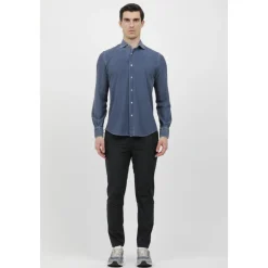 Pantalones de tela técnica microfantasía