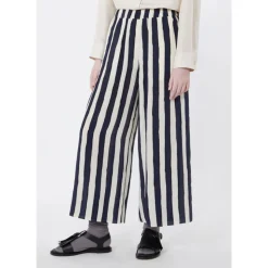 Pantalones Nirvana