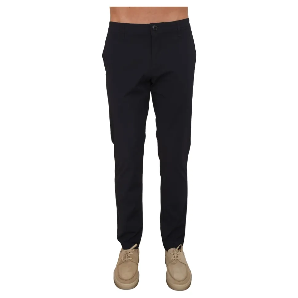 Pantalones Slim Fit
