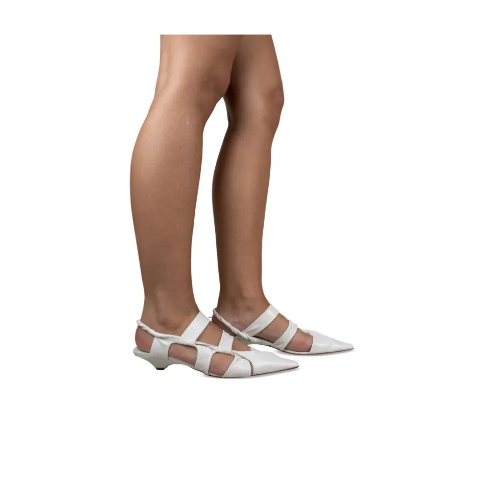 Point Sandal