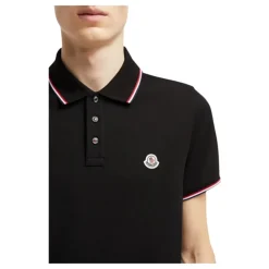 Polo con Ribete Tricolor en Negro