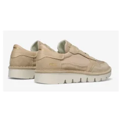 P005 Slip-On
