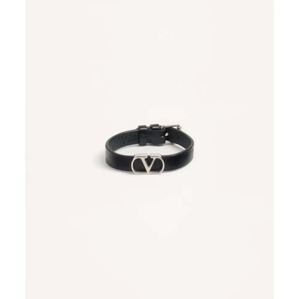 Pulsera de cuero con VLogo