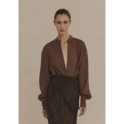 Raoul, camisa en ramio marron morado-