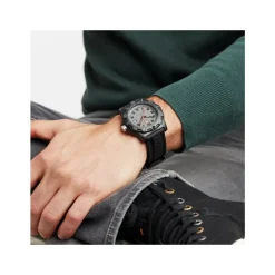 Reloj XL.8882.F