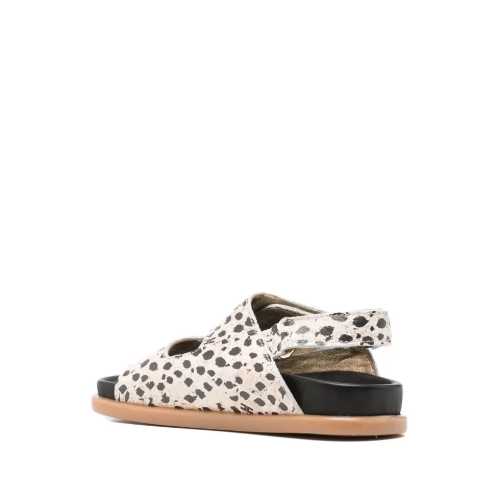 Sandalias