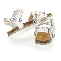 Sandalias