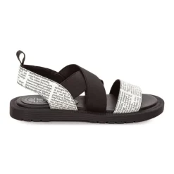 Sandalias abiertas negras para niñas